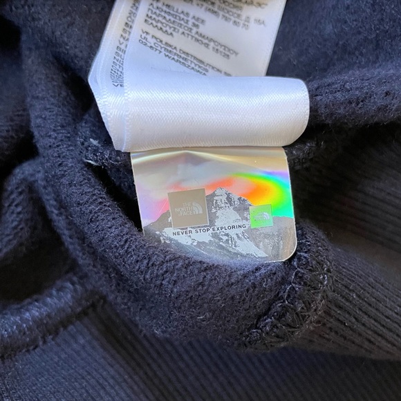 The North Face Women’s Himalayan Bottle Source Pullover Hoodie - Picture 5 of 5